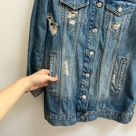 Zara Distressed Denim Jacket - Picture 4 of 6